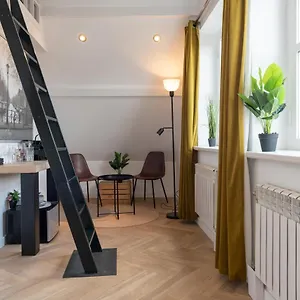 https://raam-studios.amsterdamhotelsnl.com
